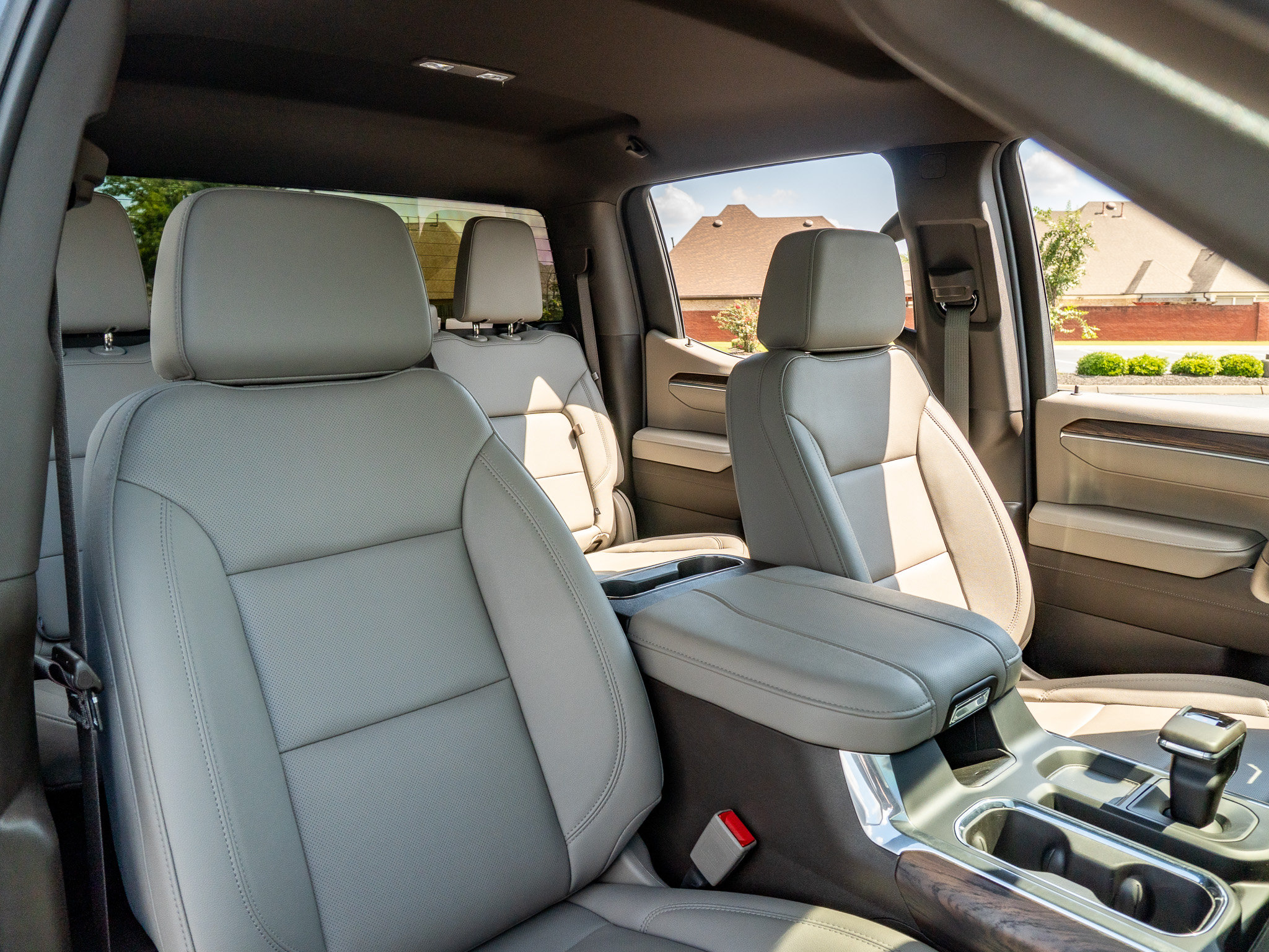 Used 2026 GMC Sierra 1500 SLT w/ SLT Convenience Package AWD/4WD image 19