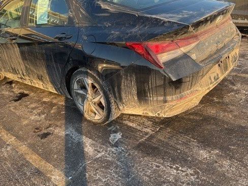 Used 2023 Hyundai Elantra SEL w/ Convenience Package image 4