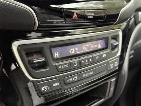 Used 2019 Honda Passport Touring image 19