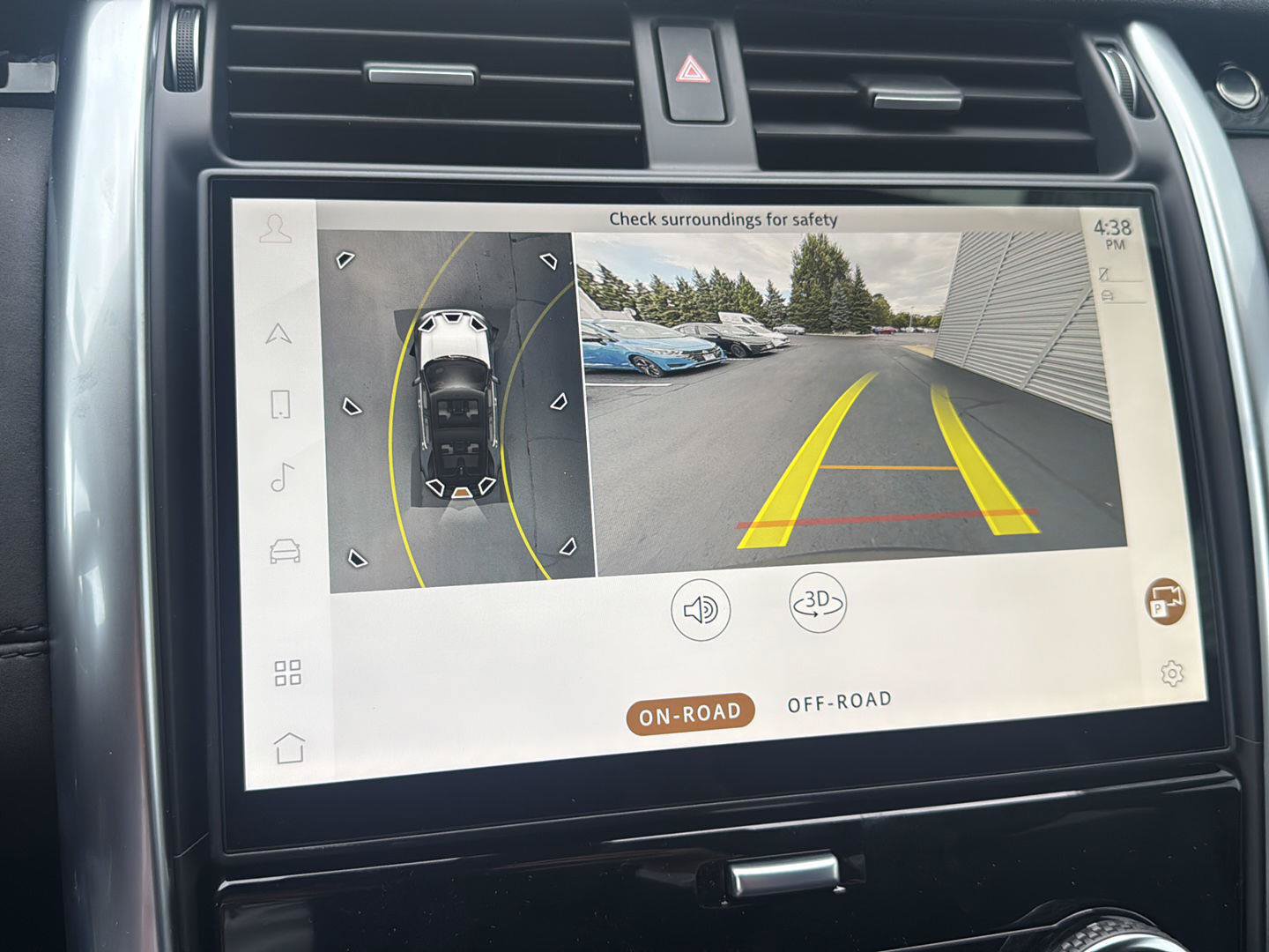 New 2026 Land Rover Discovery S AWD/4WD image 33