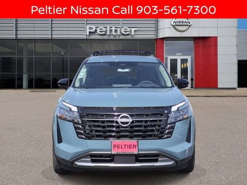 New 2026 Nissan Pathfinder Platinum w/ Cargo Package FWD image 2
