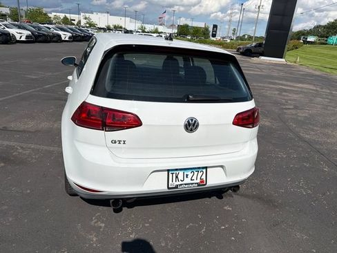 Used 2017 Volkswagen GTI S FWD image 31