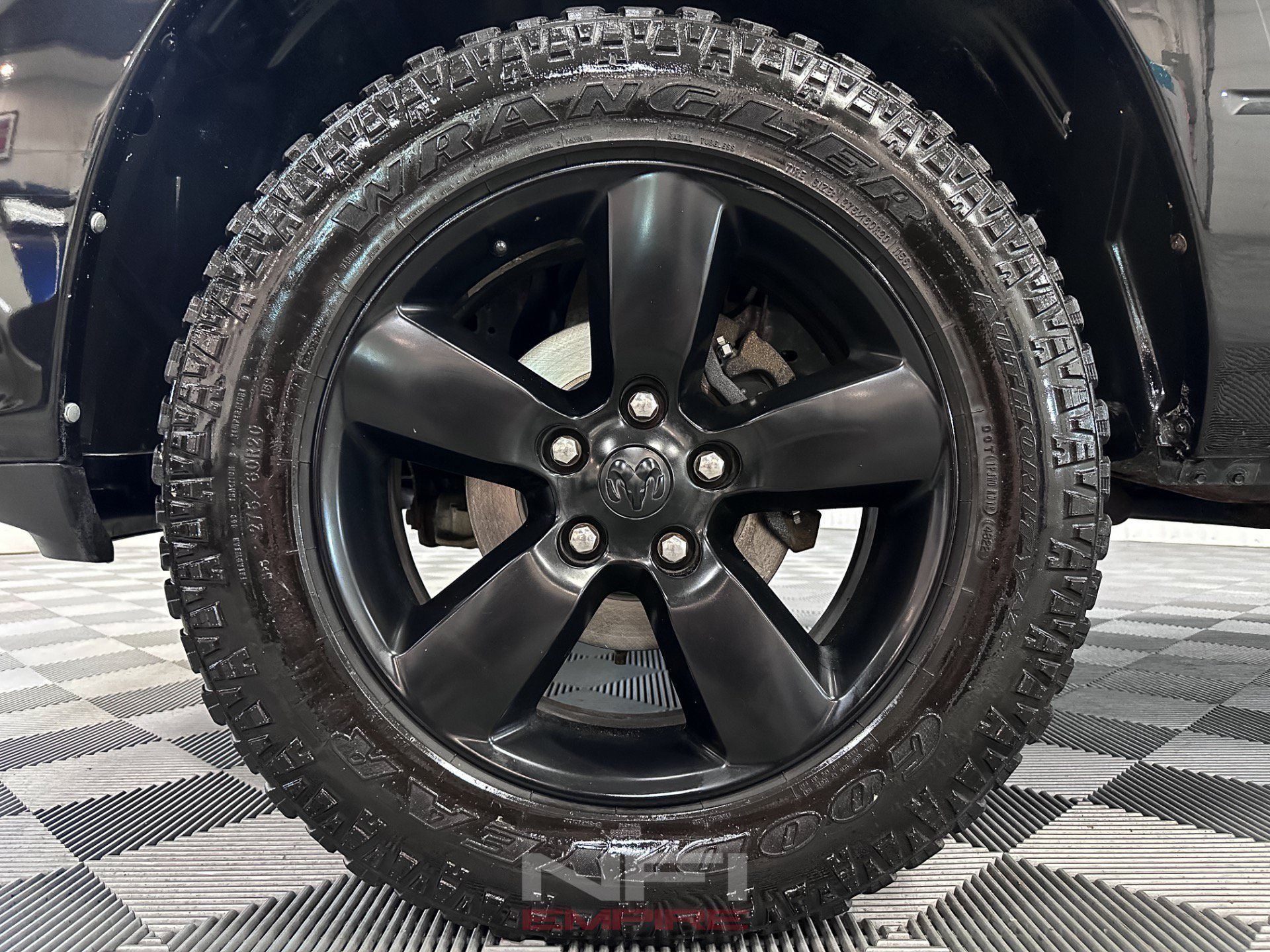 Used 2016 RAM 1500 Express w/ Black Ram 1500 Express Group AWD/4WD image 12