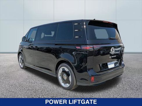 New 2025 Volkswagen ID. Buzz Pro S image 3
