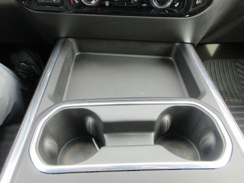 Used 2024 Chevrolet Silverado 3500 LT w/ Convenience Package image 32