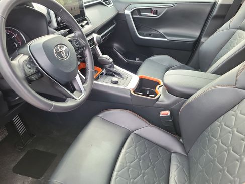 Used 2024 Toyota RAV4 Adventure image 7