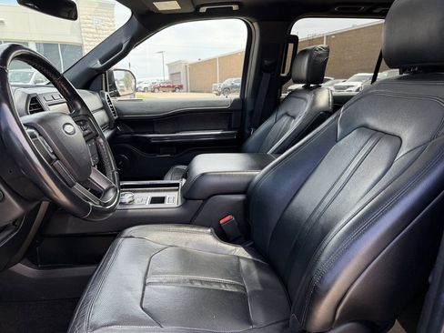 Used 2020 Ford Expedition Max Limited w/ Equipment Group 301A RWD image 25