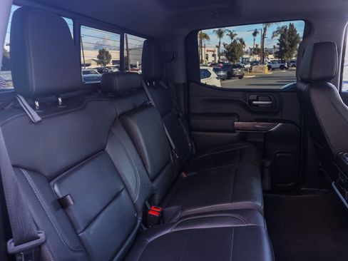 Used 2019 Chevrolet Silverado 1500 LTZ w/ LTZ Premium Package image 17
