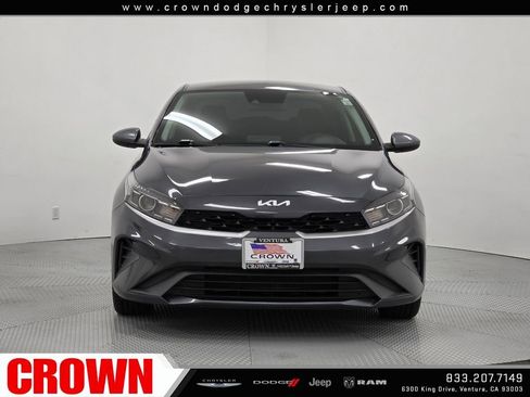 Used 2023 Kia Forte LXS image 2