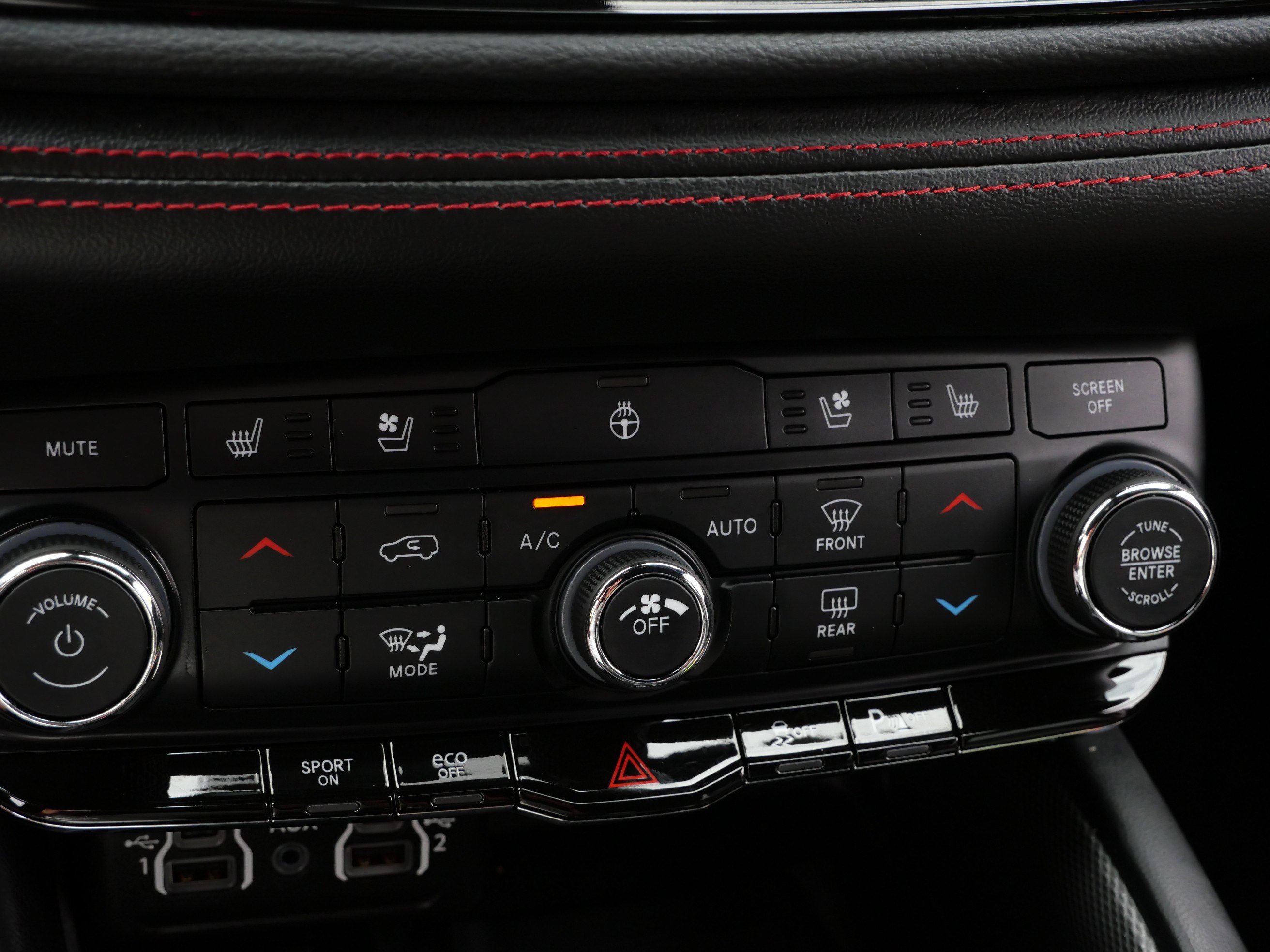 Used 2023 Dodge Durango R/T AWD/4WD image 32