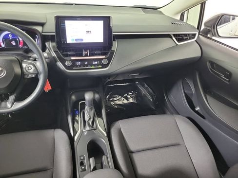 Used 2026 Toyota Corolla LE FWD image 17