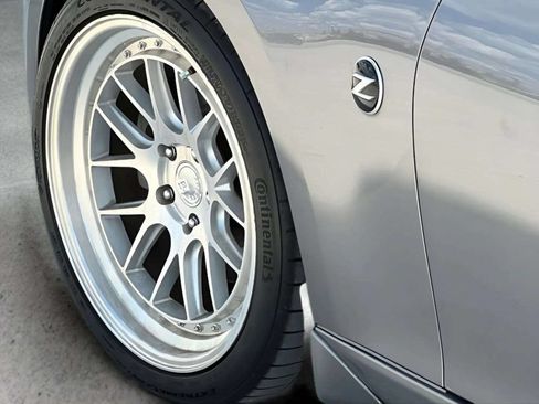 Used 2020 Nissan 370Z Coupe RWD image 28