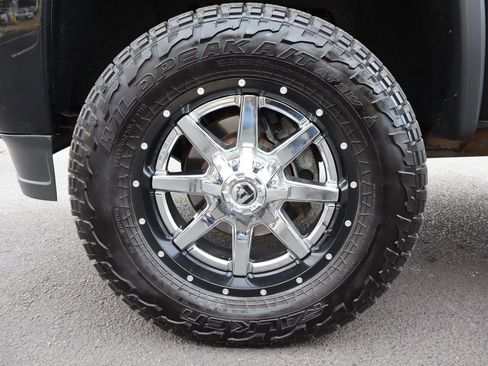 Used 2017 GMC Sierra 2500 Denali w/ Duramax Plus Package image 40