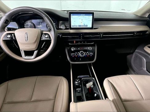 Used 2022 Lincoln Corsair FWD w/ Equipment Group 101A image 15