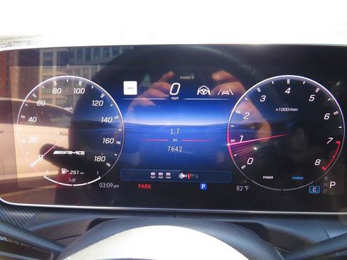 Used 2025 Mercedes-Benz C 43 AMG 4MATIC Sedan image 15