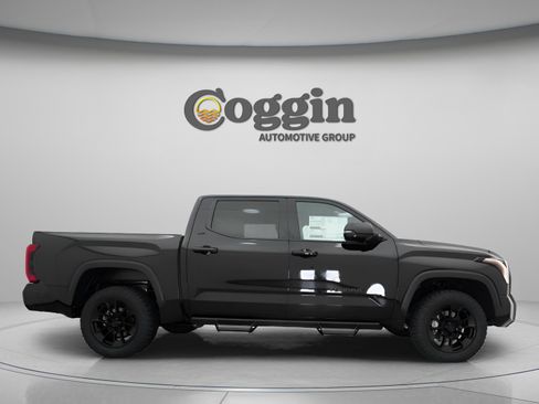New 2026 Toyota Tundra SR5 AWD/4WD image 26