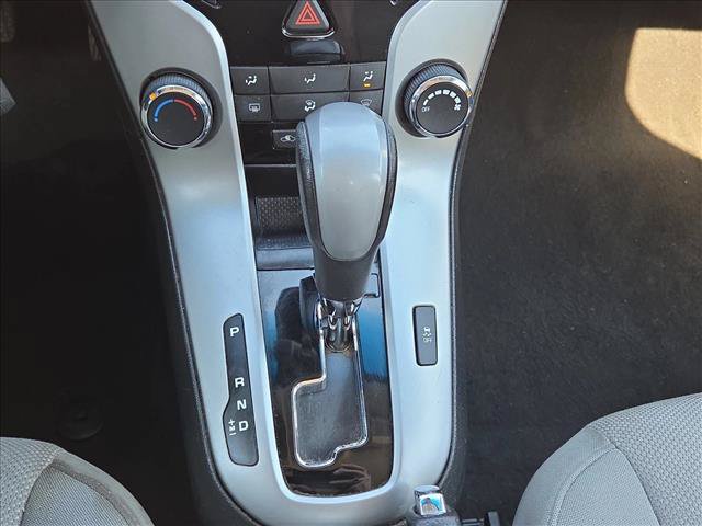 Used 2014 Chevrolet Cruze LT w/ RS Package FWD image 12