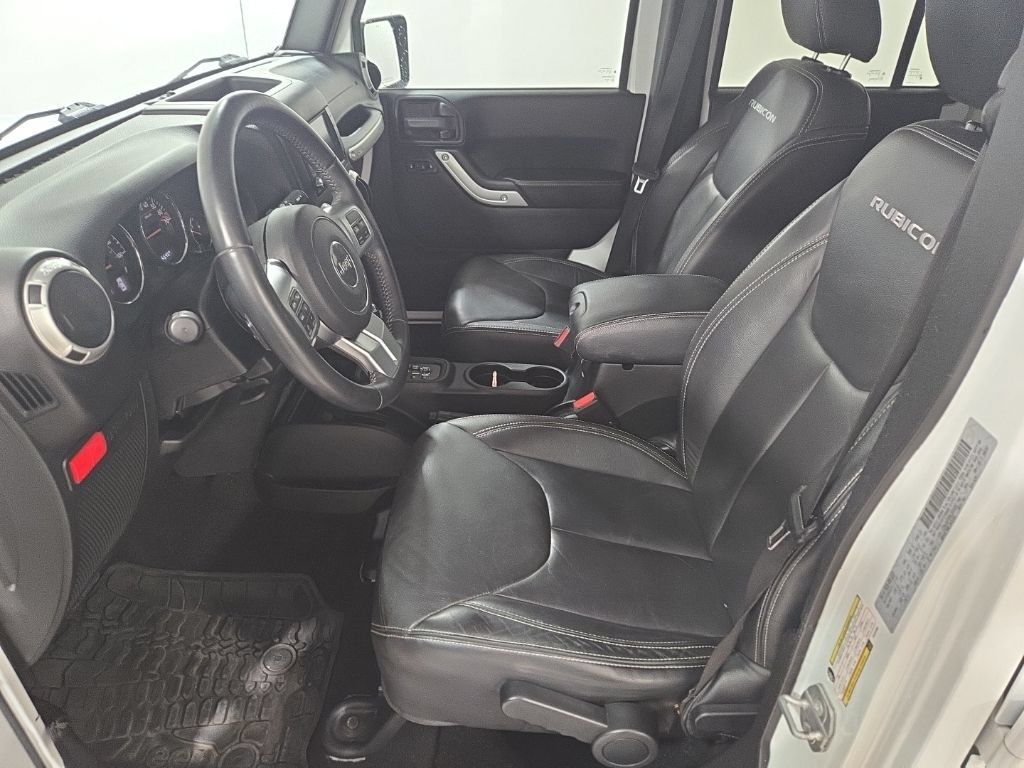Used 2017 Jeep Wrangler Unlimited Rubicon AWD/4WD image 21