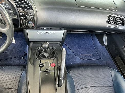 Used 2006 Honda S2000 image 15