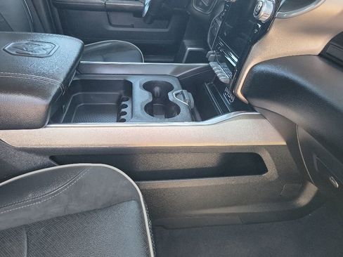 Used 2024 RAM 2500 Laramie AWD/4WD image 46