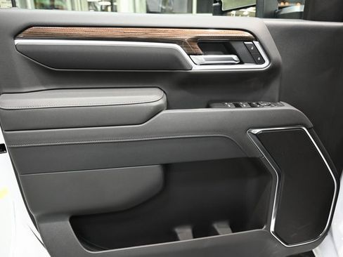 New 2026 Chevrolet Silverado 2500 LT image 26