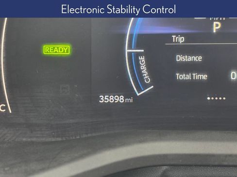 Used 2025 Toyota Camry SE w/ Convenience Package FWD image 12