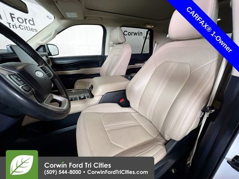 Used 2024 Ford Expedition Limited image 26