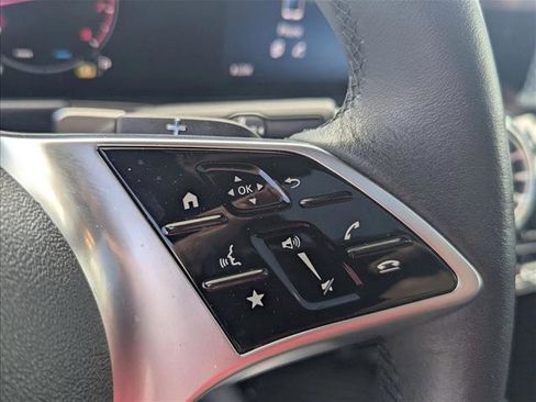 Used 2024 Mercedes-Benz GLB 250 4MATIC image 12