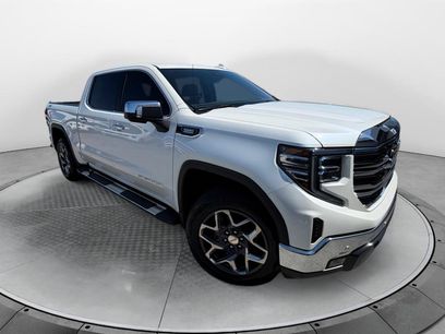 Used 2023 GMC Sierra 1500 SLT w/ SLT Premium Plus Package