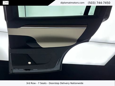 Used 2023 Tesla Model X image 27