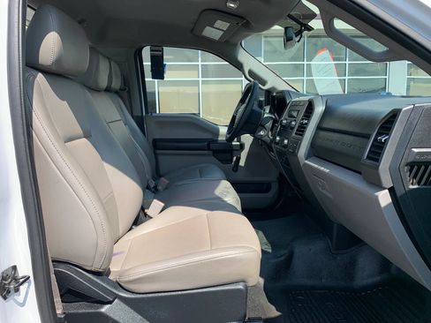 Used 2019 Ford F250 XL RWD image 23
