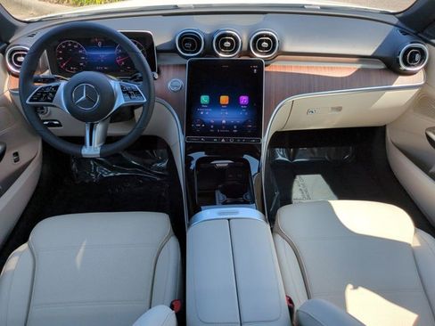 Used 2025 Mercedes-Benz C 300 Sedan image 14