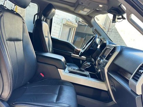 Used 2020 Ford F150 Lariat w/ Equipment Group 502A Luxury AWD/4WD image 37