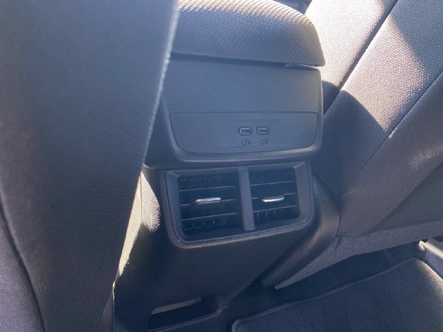 Used 2025 Chevrolet Equinox LT w/ Safety and Technology Package AWD/4WD image 20