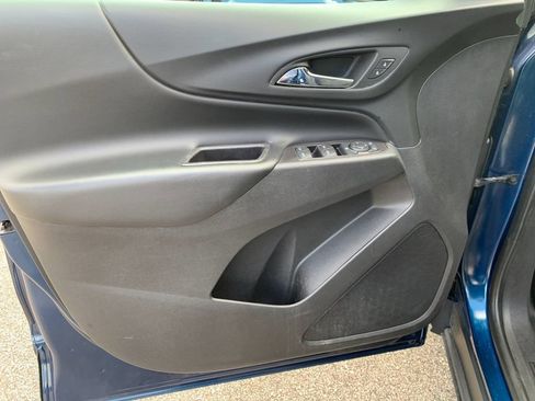 Used 2020 Chevrolet Equinox LT FWD image 12