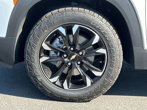 Used 2021 Chevrolet TrailBlazer LT w/ Convenience Package AWD/4WD image 24
