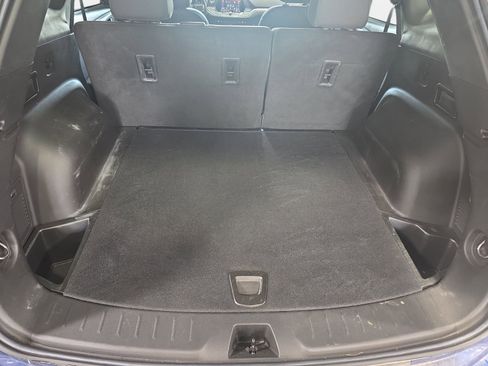 Used 2022 Chevrolet Blazer LT FWD image 12