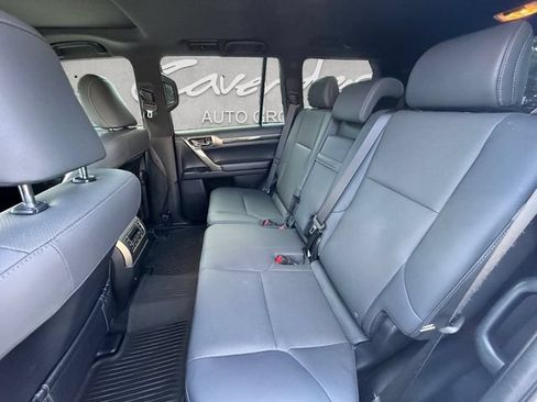 Used 2020 Lexus GX 460 Premium w/ Premium Package AWD/4WD image 28