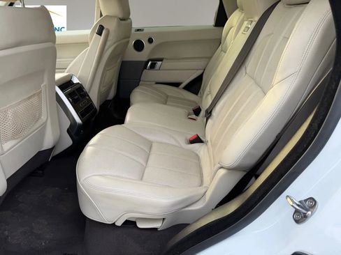 Used 2016 Land Rover Range Rover Sport HSE AWD/4WD image 6