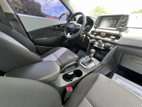 Used 2020 Hyundai Kona SE FWD image 23