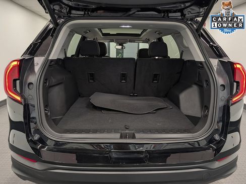 Used 2022 GMC Terrain SLE w/ Driver Convenience Package AWD/4WD image 29