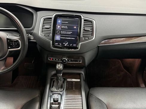 Used 2019 Volvo XC90 T6 Momentum w/ Advanced Package AWD/4WD image 32