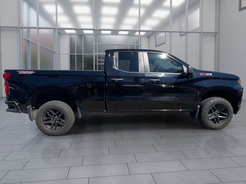 Used 2019 Chevrolet Silverado 1500 Custom Trail Boss w/ Custom Convenience Package AWD/4WD image 5
