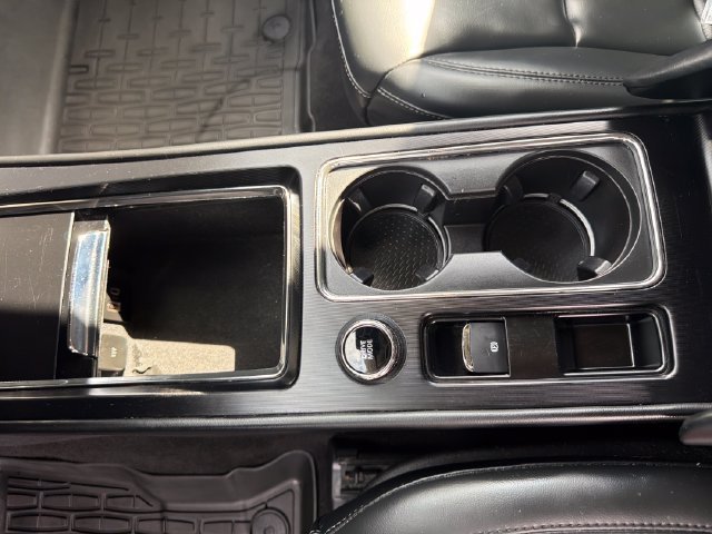 Certified 2025 Lincoln Corsair FWD image 27