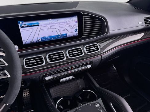 New 2026 Mercedes-Benz GLE 53 AMG 4MATIC Coupe image 19