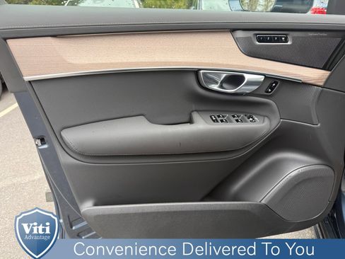 New 2026 Volvo XC90 B6 Plus w/ Protection Package Premier AWD/4WD image 11