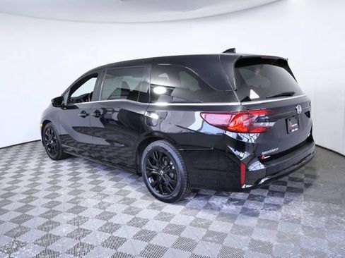 Used 2025 Honda Odyssey Sport-L image 6