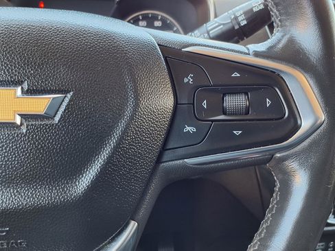 Used 2023 Chevrolet TrailBlazer LT FWD image 19