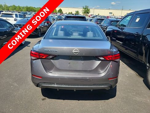 Used 2024 Nissan Sentra S FWD image 4