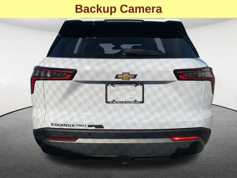 Used 2025 Chevrolet Equinox LT image 12